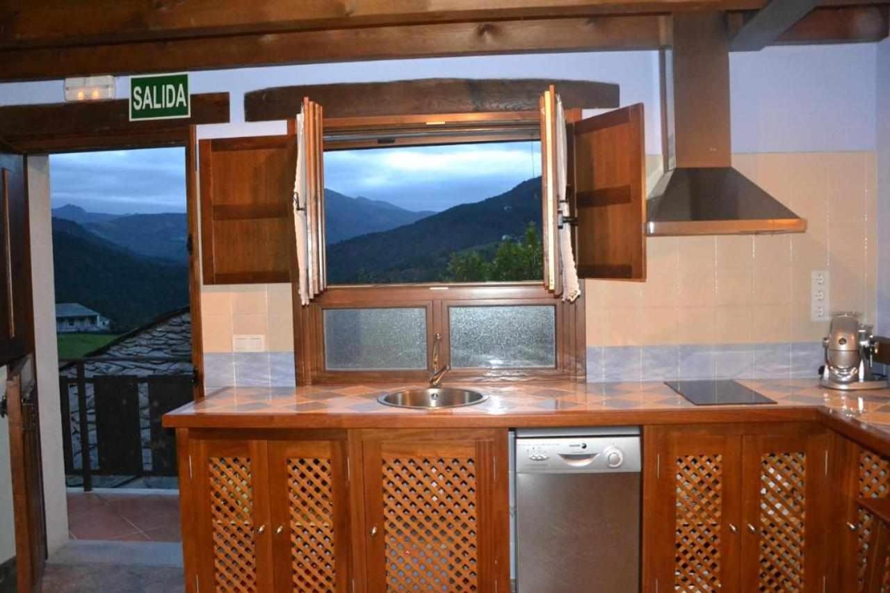 Apartamento La Casa Del Abuelo Justo Minagon Exterior foto