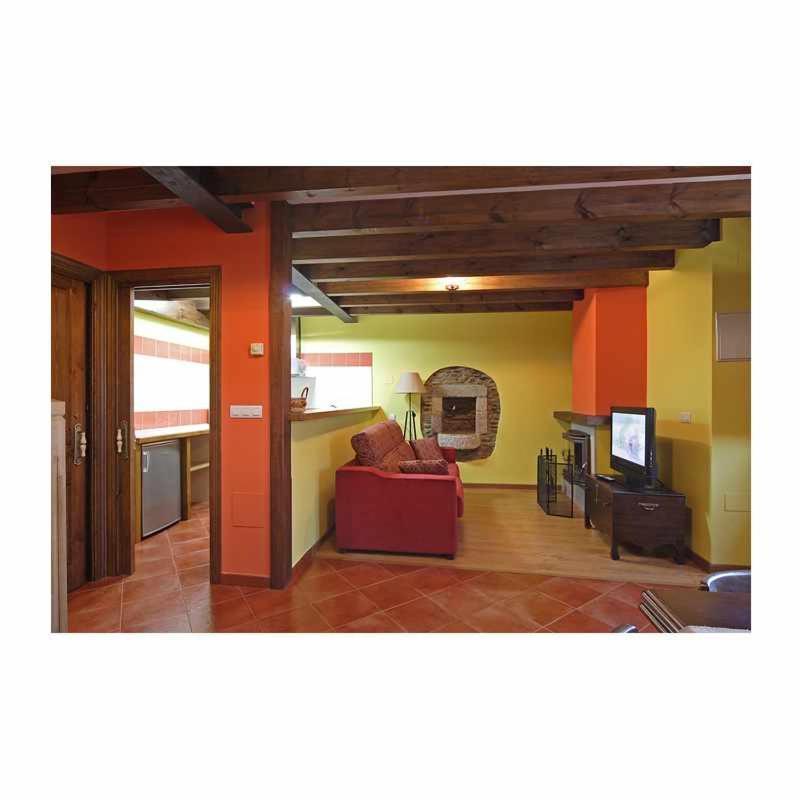 Apartamento La Casa Del Abuelo Justo Minagon Exterior foto
